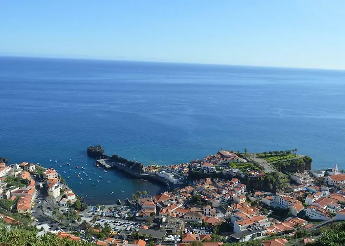 In * Câmara de Lobos